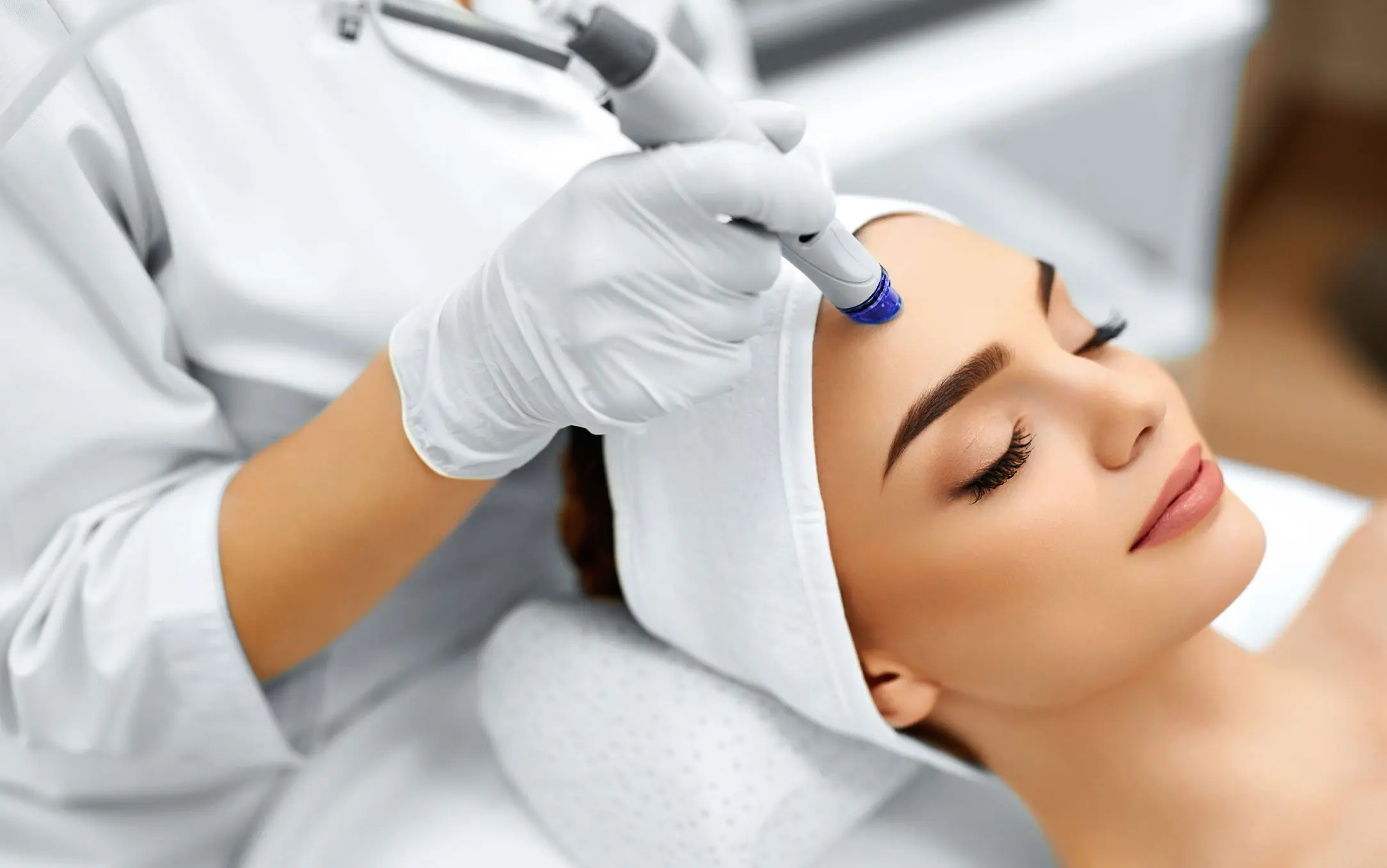 What Is Collagen Lift Therapy and How Can It Help Ageing, Loose Skin Wembley Park?
